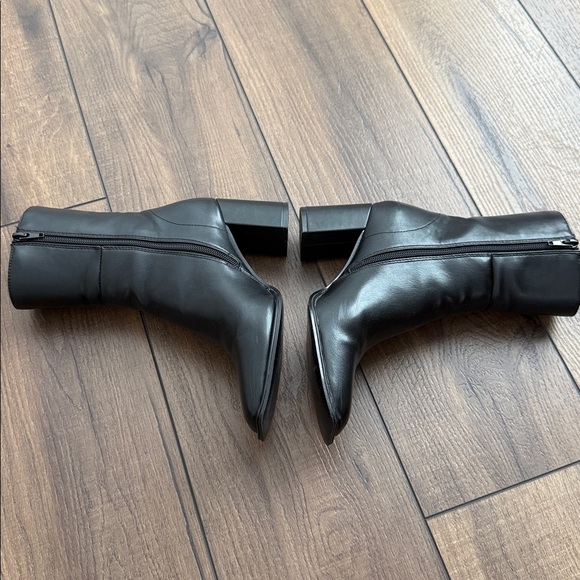 Madden Girl Monicaa Black Mid Calf Boot - Picture 4 of 11